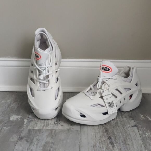 NWT Adidas White Climacool Breathable Sneakers with  Tongue Patch main image 8